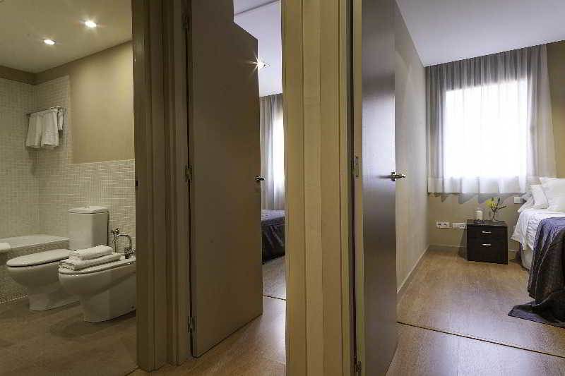 Short Stay Group Camp Nou Serviced Apartments Barcelona Eksteriør billede