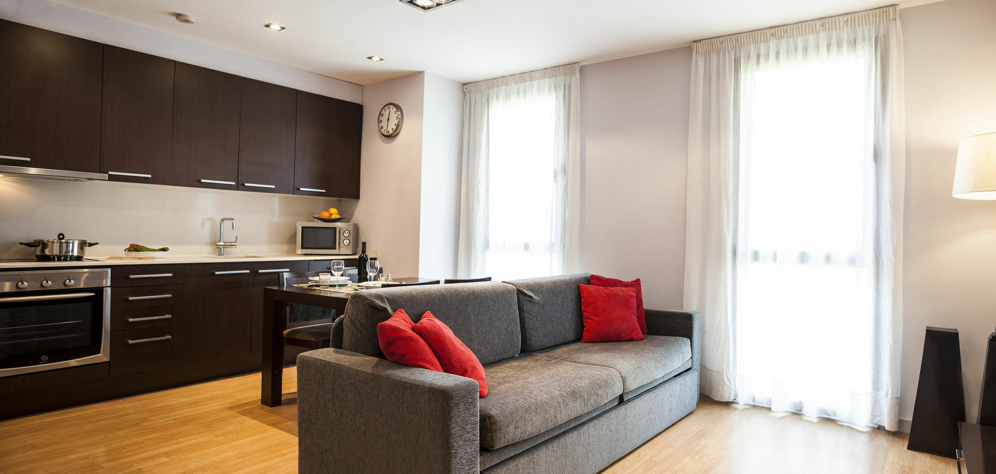 Short Stay Group Camp Nou Serviced Apartments Barcelona Eksteriør billede