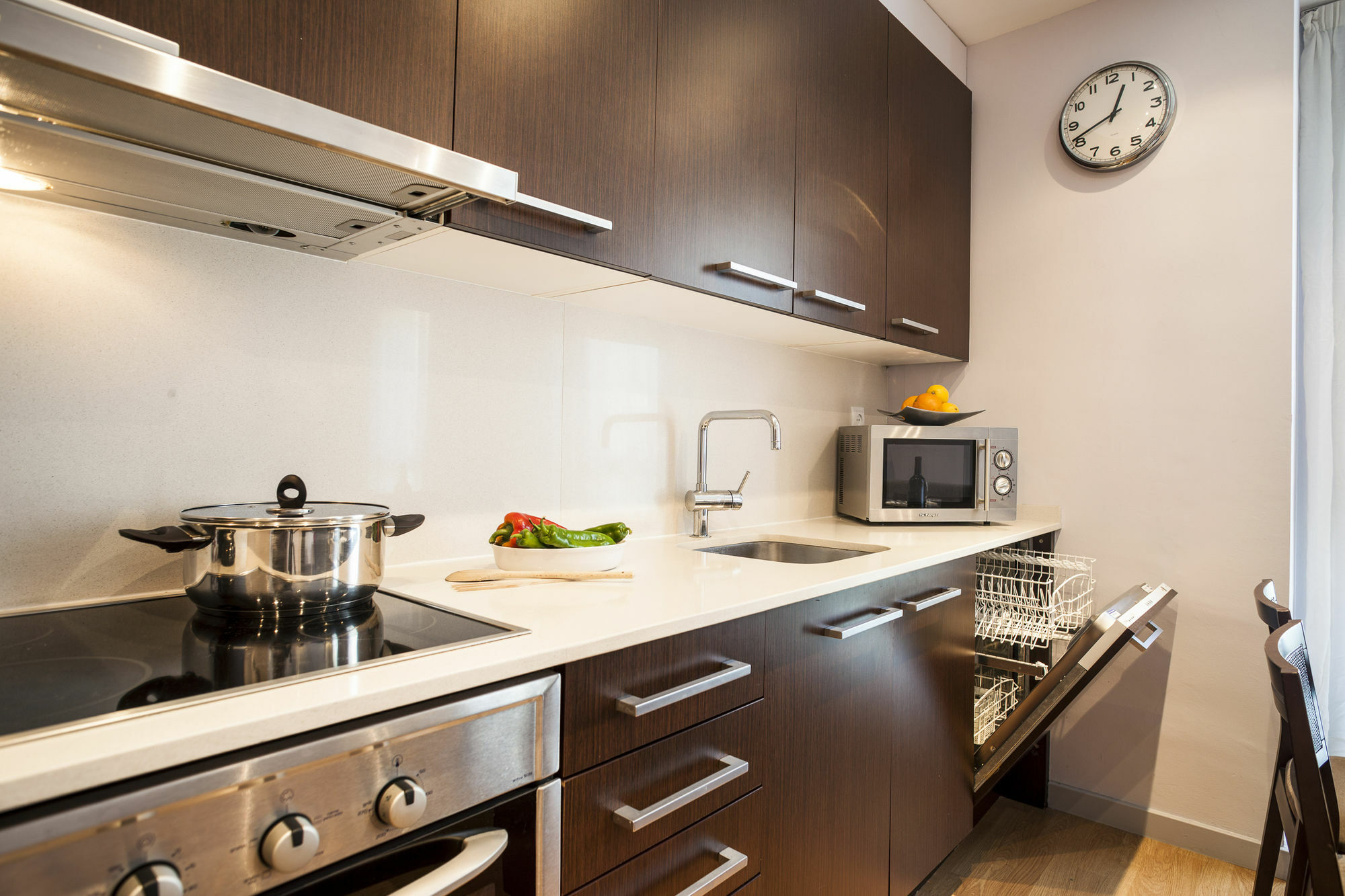 Short Stay Group Camp Nou Serviced Apartments Barcelona Eksteriør billede